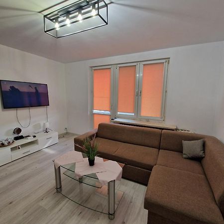 Centrum Apartament Konin  Exteriör bild