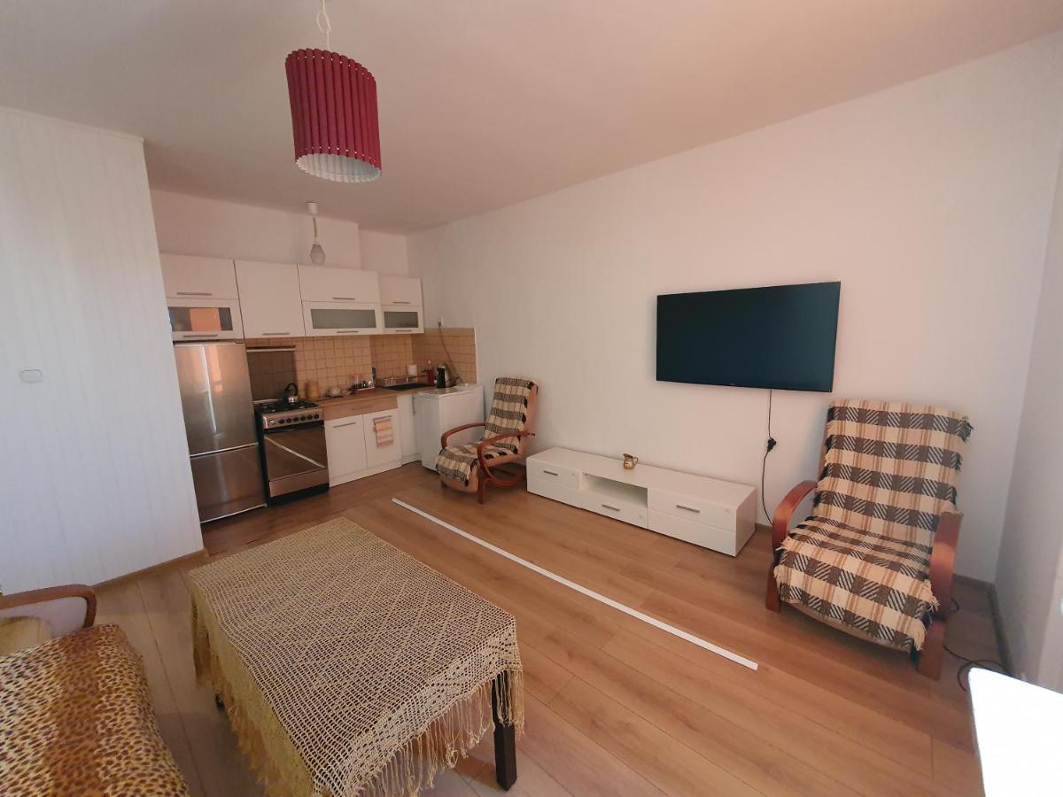 Centrum Apartament Konin  Exteriör bild