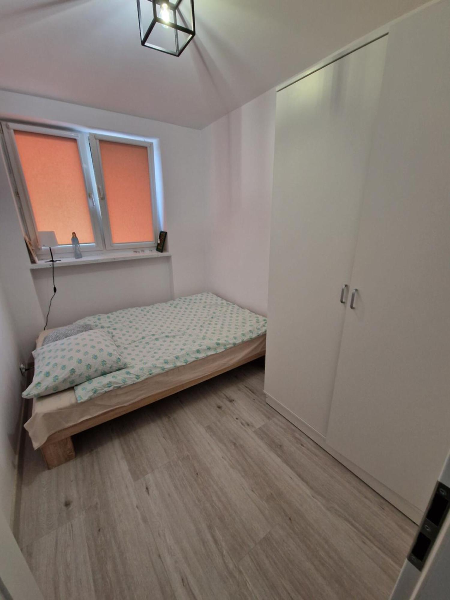 Centrum Apartament Konin  Exteriör bild